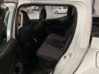 Mitsubishi L200 2021 4p Doble L4/2.5/T Diesel Man 4x4 2021 Mitsubishi L200 Venta Interiores 16