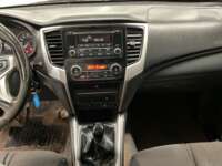 Mitsubishi L200 2021 4p Doble L4/2.5/T Diesel Man 4x4 2021 Mitsubishi L200 Venta Interiores 4
