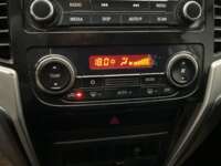 Mitsubishi L200 2021 4p Doble L4/2.5/T Diesel Man 4x4 2021 Mitsubishi L200 Venta Interiores 8