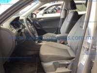 Volkswagen Tiguan 2021 5p Trendline Plus L4/1.4/T Aut 2021 Volkswagen Tiguan Ingreso Interiores 1