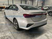Kia Forte 2021 4p Sedán LX L4/2.0 IVT   2021 Kia Forte Ingreso Exteriores 7