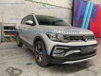 Volkswagen Taigun 2023 5p Comfortline L4/1.0/T Tiptronic IMG_6325