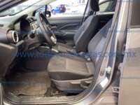Nissan Versa 2021 4p Sense L4/1.6 CVT 2021 Nissan Versa Ingreso Interiores 1