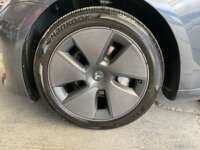 Tesla Modelo 3 2022 Rear-Wheel Drive 321 HP (239 kW). 2022 Tesla Modelo 3 Venta Llantas 1