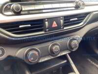 Kia Forte 2022 4p LX L4/2.0 Aut 2022 Kia Forte Ingreso Interiores 9