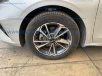 Kia Forte 2022 4p LX L4/2.0 Aut 2022 Kia Forte Ingreso Llantas 9