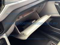 Volkswagen T-Cross 2021  2021 Volkswagen T-Cross Ingreso Interiores 17