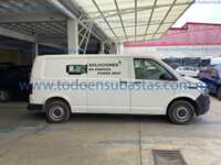 Volkswagen Transporter 2024 5p Cargo L4/2.0/TDI Man A/A 2024 Volkswagen Transporter Ingreso Exteriores 3