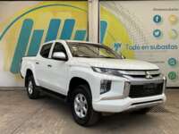 Mitsubishi L200 2023 4p GLX Doble Cabina Diesel Man 4X4 2023 Mitsubishi L200 Venta Exteriores 3