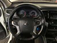 Mitsubishi L200 2023 4p GLX Doble Cabina Diesel Man 4X4 2023 Mitsubishi L200 Venta Interiores 1