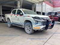 Mitsubishi L200 2022 4p GLS Doble Cabina L4/2.5/T Diesel Aut 4X4 IMG_0133