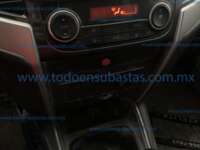 Mitsubishi L200 2022 4p GLX Doble Cabina L4/2.4 Man 2022 Mitsubishi L200 Ingreso Interiores 10
