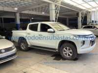 Mitsubishi L200 2022 4p GLX Doble Cabina L4/2.4/T Diesel Man 4X4 2022 Mitsubishi L200 Ingreso Exteriores 3
