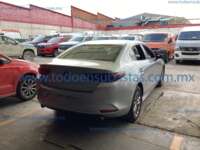 Mazda 3 2021 4p Sedán i L4/2.5 Skyactiv-Drive 2021 Mazda 3 Ingreso Exteriores 4
