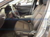 Mazda 3 2021 4p Sedán i L4/2.5 Skyactiv-Drive 2021 Mazda 3 Ingreso Interiores 1