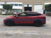 Tesla Modelo X 2022  5p Long Range 5 asientos 2022 Tesla Modelo X Ingreso Exteriores 8