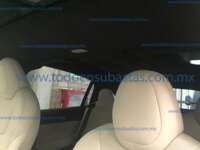 Tesla Modelo X 2022  5p Long Range 5 asientos 2022 Tesla Modelo X Ingreso Interiores 19