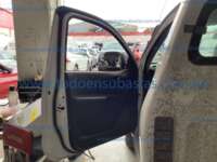 Nissan NP300 Chasis Cabina 2023 2p L4/2.5 Man A/A IMG_0595