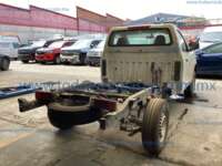 Nissan NP300 Chasis Cabina 2023 2p L4/2.5 Man 2023 Nissan NP300 Chasis Cabina Ingreso Exteriores 4