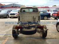 Nissan NP300 Chasis Cabina 2023 2p L4/2.5 Man 2023 Nissan NP300 Chasis Cabina Ingreso Exteriores 5