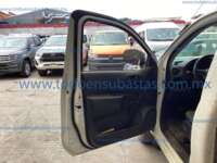 Nissan NP300 Chasis Cabina 2023 2p L4/2.5 Man 2023 Nissan NP300 Chasis Cabina Ingreso Interiores 0