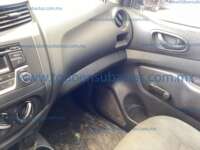 Nissan NP300 Chasis Cabina 2023 2p L4/2.5 Man 2023 Nissan NP300 Chasis Cabina Ingreso Interiores 14