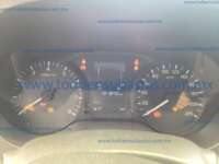 Nissan NP300 Chasis Cabina 2023 2p L4/2.5 Man 2023 Nissan NP300 Chasis Cabina Ingreso Interiores 3