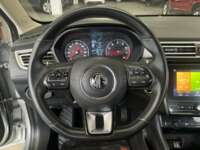 MG MG5 2023 4p Excite L4/1.5 Man 2023 MG MG5 Venta Interiores 1