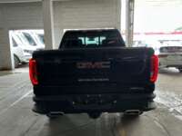 GMC Sierra 2025 4p AT4 Crew Cabr V8/5.3 Aut IMG_4744