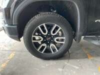 GMC Sierra 2025 4p AT4 Crew Cabr V8/5.3 Aut IMG_4769