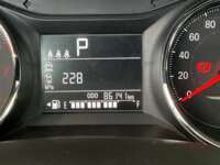Chevrolet Onix 2023 4p LT L3/1.0/T Aut 2023 Chevrolet Onix Venta Interiores 3