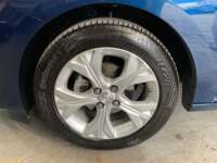 Chevrolet Onix 2023 4p LT L3/1.0/T Aut 2023 Chevrolet Onix Venta Llantas 1