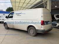 Volkswagen Transporter 2024 5p Cargo L4/2.0/TDI Man A/A C/Amortiguacion IMG_0889