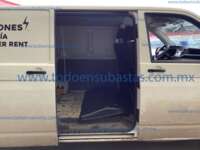 Volkswagen Transporter 2024 5p Cargo L4/2.0/TDI Man A/A C/Amortiguacion IMG_0907