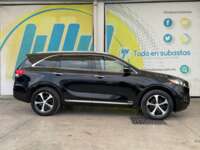 Kia Sorento 2017 5p SXL V6/3.3 Aut 2017 Kia Sorento Venta Exteriores 4