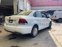 Volkswagen Vento 2022 4p Startline L4/1.6 Man IMG_1247