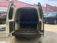 Volkswagen Caddy 2019 4p Cargo L4/1.6 A/A Man IMG_1316