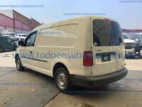 Volkswagen Caddy 2019 4p Cargo L4/1.6 A/A Man IMG_1295