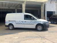 Volkswagen Caddy 2019 4p Cargo L4/1.6 A/A Man IMG_1292