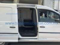 Volkswagen Caddy 2019 4p Cargo L4/1.6 A/A Man IMG_1310