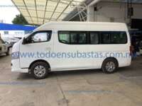 Nissan Urvan 2022 4p Amplia L4/2.5 Man A/A P/Seg 2022 Nissan Urvan Ingreso Exteriores 1