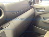 Nissan Urvan 2022 4p Amplia L4/2.5 Man A/A P/Seg 2022 Nissan Urvan Ingreso Interiores 11