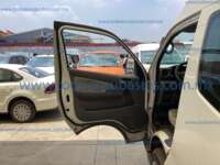 Nissan Urvan Pasajeros 2022 4p L4/2.5 Man 12/Pas Paq. Seg. 2022 Nissan Urvan Ingreso Interiores 0