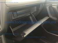Volkswagen Tiguan 2024 5p R-Line L4/1.4/T DSG 2024 Volkswagen Tiguan Ingreso Interiores 12
