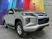 Mitsubishi L200 2021 4p Doble L4/2.5/T Diesel Man 4x4 2021 Mitsubishi L200 Venta Exteriores 3