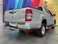 Mitsubishi L200 2021 4p Doble L4/2.5/T Diesel Man 4x4 2021 Mitsubishi L200 Venta Exteriores 7