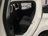 Mitsubishi L200 2021 4p Doble L4/2.5/T Diesel Man 4x4 2021 Mitsubishi L200 Venta Interiores 15