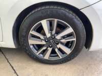 Nissan Versa 2024 4p Advance L4/1.6 Man 2024 Nissan Versa Venta Llantas 10