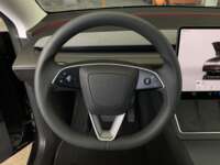 Tesla Modelo Y 2025 5p EV 60 kWh Aut Línea Nueva 2025 Tesla Modelo Y Venta Interiores 1