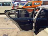BMW Serie 1 2016  2016 BMW Serie 1 Ingreso Interiores 15